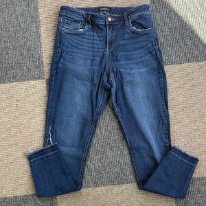 Women’s Stretch Dark Blue Ankle Jeans